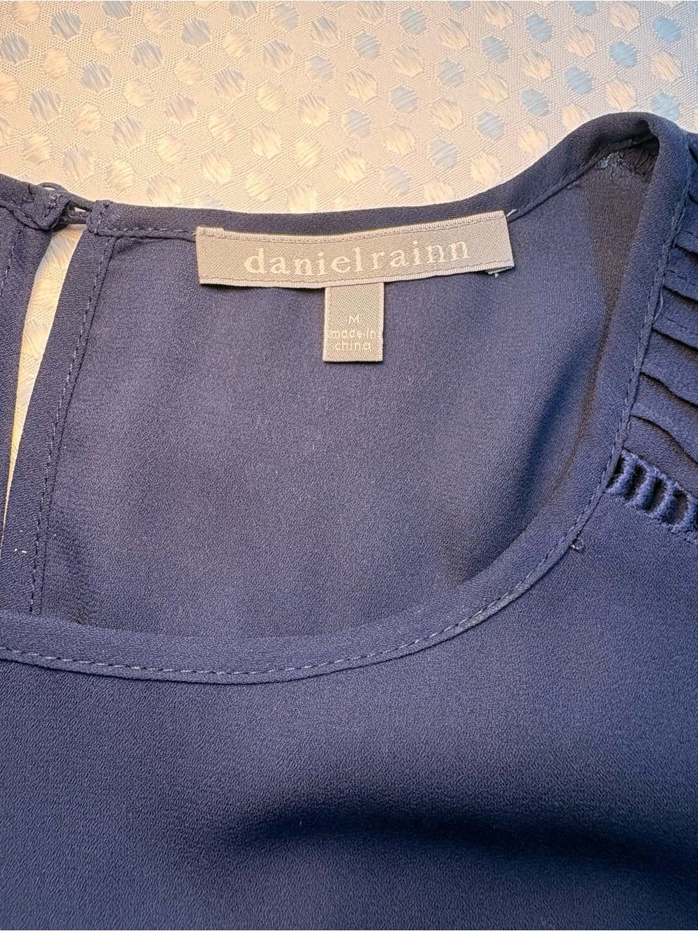 Daniel Rainn Navy Short-Sleeve Scalloped Hem Blouse - Picture 4 of 7